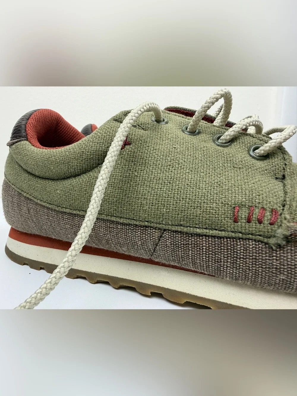 Sanuk U-Lounge Comfort Men’s 9.5 Olive Green Canvas Casual Shoes Sneakers New